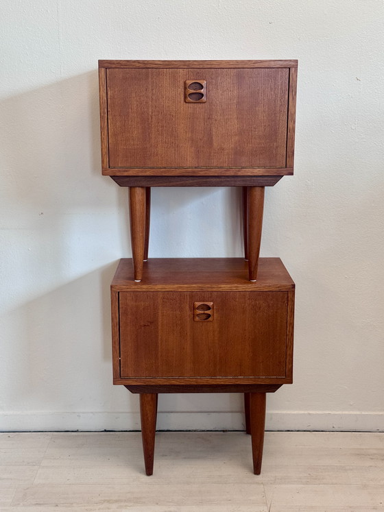 Image 1 of Set vintage Deense nachtkastjes teak jaren 60