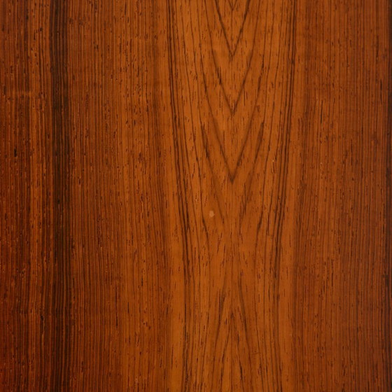 Image 1 of MK10673 Restored rosewood sideboard by Henry Rosengren Hansen for Brande Møbelindustri