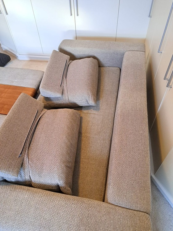 Image 1 of Divano a due posti con pouf - BoConcept