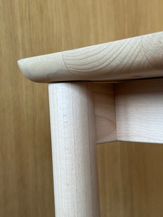 Image 1 of DUM square table