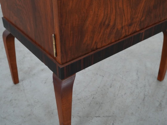 Image 1 of Armoire en noyer, design danois, années 1960, production : Danemark