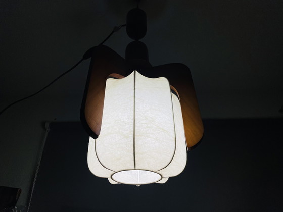 Image 1 of Lampada a sospensione in legno portoghese di metà secolo, anni '60