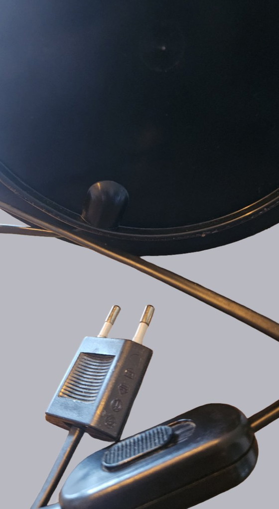 Image 1 of Lampada da tavolo di design anni '80/'90 – Postmoderna / Era spaziale (logo EP?)