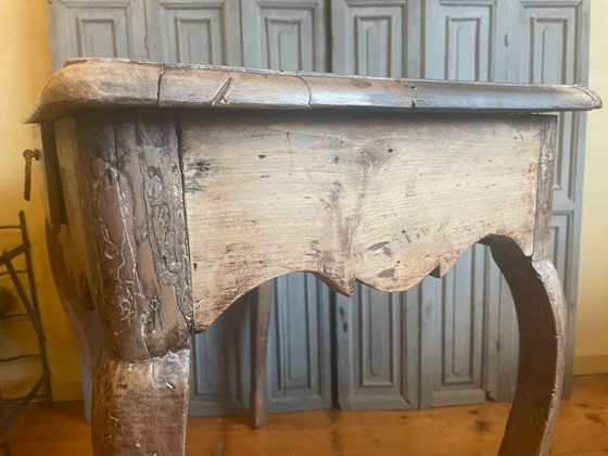 Table d'appoint Louis XV en bois de cerisier français – Tables d'appoint, Brass, Wood (photo 9 of 19)
