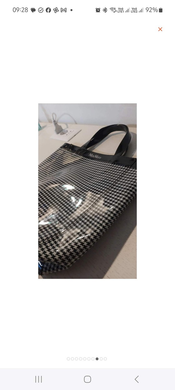 Image 1 of Bolso tote de vinilo Max Mara