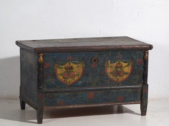 Coffre ancien européen peint à la main - Europe Centrale (c. 1850) – Commodes (photo 2 of 40)