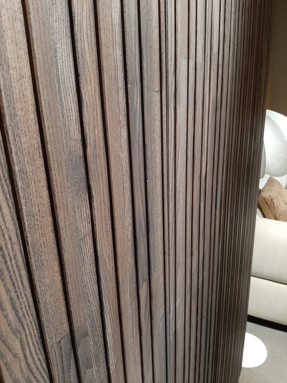 New engraving tall cabinet – Woood (photo 4 of 5)