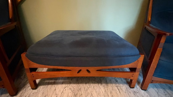 Schuitema Jugendstil Set: 2 Sessel + Hocker, massives Eichenholz (photo 4 of 5)