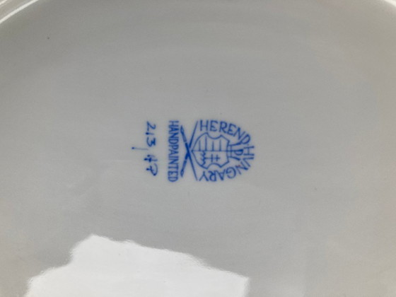 Image 1 of Cuenco pequeño de porcelana Herend con decoración floral