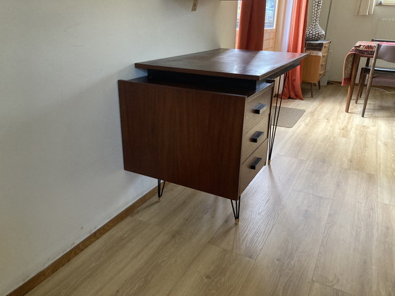 Image 1 of Scrivania con gambe a ragno Thijsseling