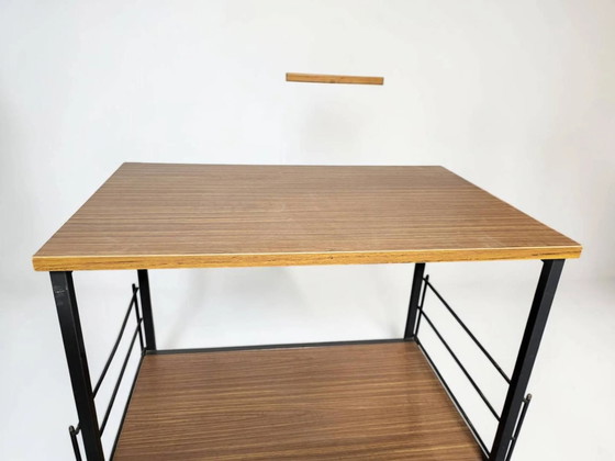 Table d'appoint années 60 – Tables d'appoint, Wood, Metal, Mid Century Modern (photo 9 of 10)