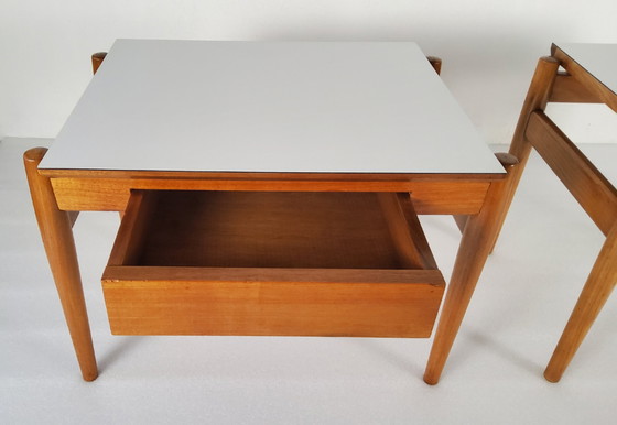 Image 1 of Tavolino in legno, Van Den Berghe-Pauvers, Gand, Belgio