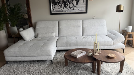 Z.g.a.n luxe bank met elektrisch verstelbaar lounge gedeelte.