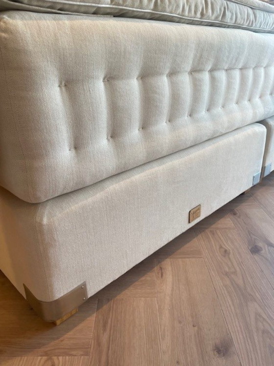 Image 1 of Mattsons - Elegance boxspring 210x210 incl. hoofdbord (medium/firm)
