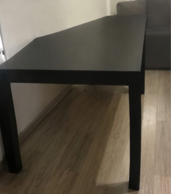 Schwarzer Holzesstisch – Edra, Esstische, Wood (photo 3 of 5)