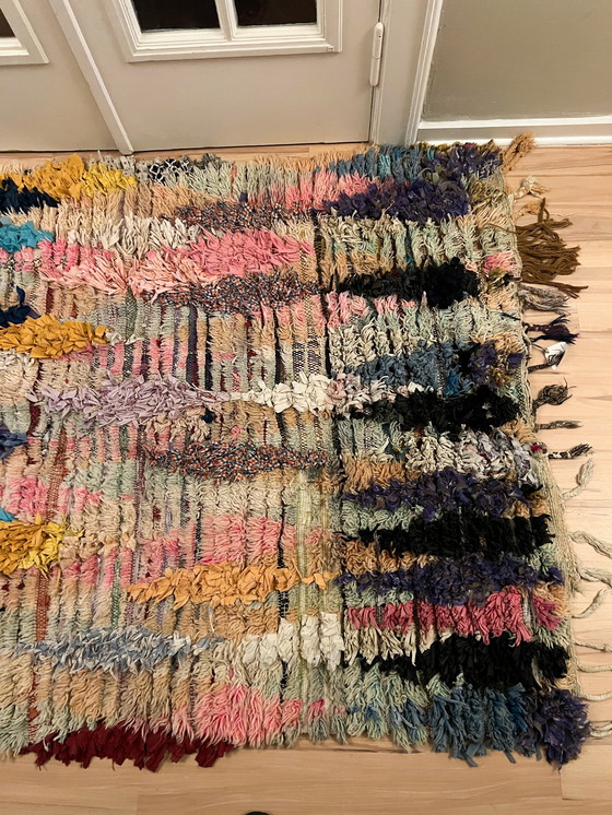 Image 1 of Neuf avec étiquette ! Tapis vintage berbère tissé à la main Boucherouite