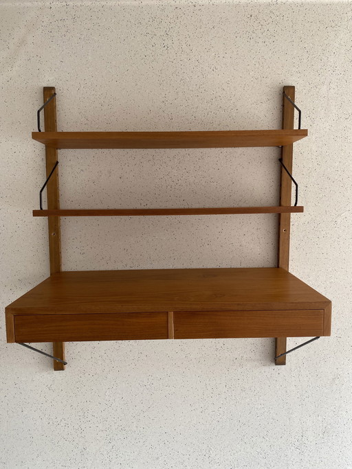 Poul Cadovius Royal System wandmeubel