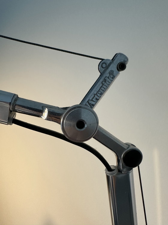 Image 1 of Vidéo d'Artemide Tolomeo