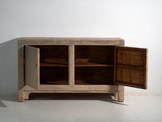 Antique low sideboard in elm with two doors – China, circa 1950 – Sideboard cabinet (photo 36 of 40)