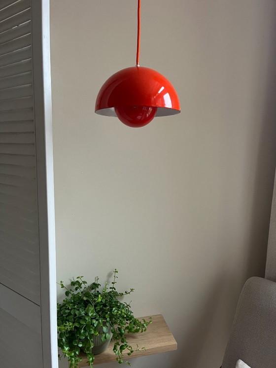 Image 1 of Vintage Louis Poulsen Flowerpot - Verner Panton - with life experience