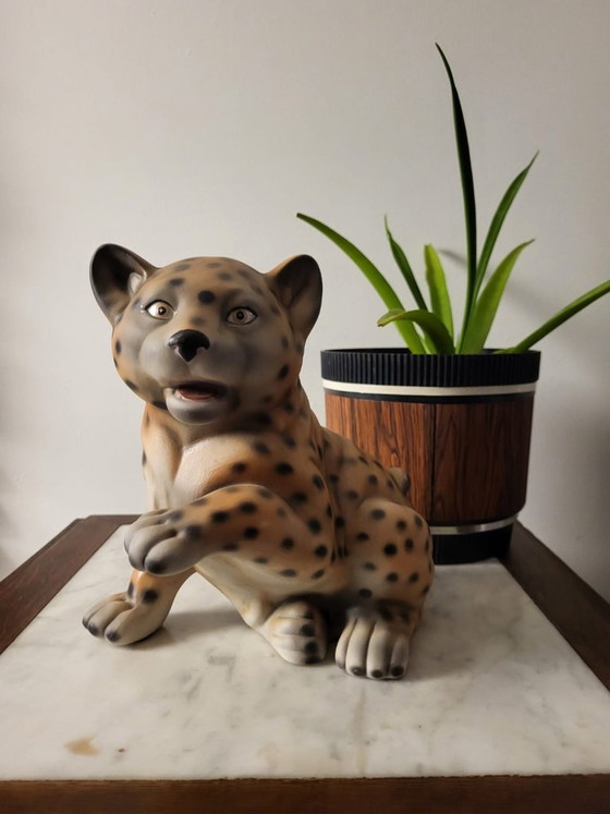 Image 1 of Tiger figurine, vintage, ceramic and hand-painted