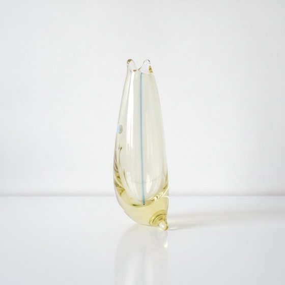 Vase en verre d'art tchèque vintage des années 1960 par Miloslav Klinger - Železný Brod Glass (photo 6 of 9)