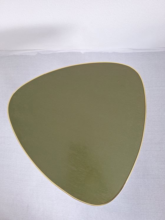 Vintage Triangular Side/Coffee Table 1950s – Side tables, Wood, Metal (photo 3 of 6)