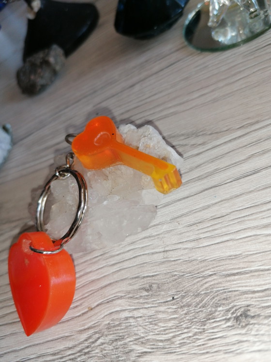 Resina epossidica, ciondolo "fatto in casa" (chiave e cuore) – selfmade, Oggetti decorativi, Metal, Plastic (photo 5 of 6)