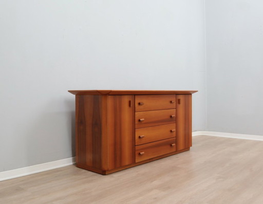 Italiaans design uit de jaren 70, brutalistisch-modernistisch geometrisch dressoir