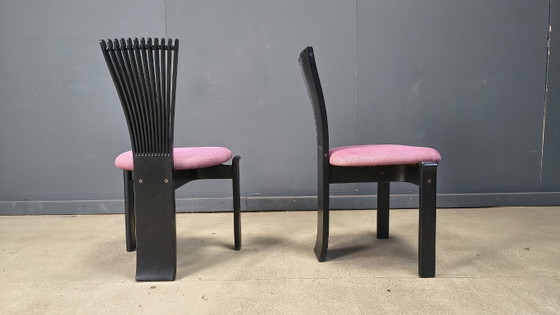 Image 1 of Totemstoelen van Torstein Nislen voor Westnofa, jaren 80