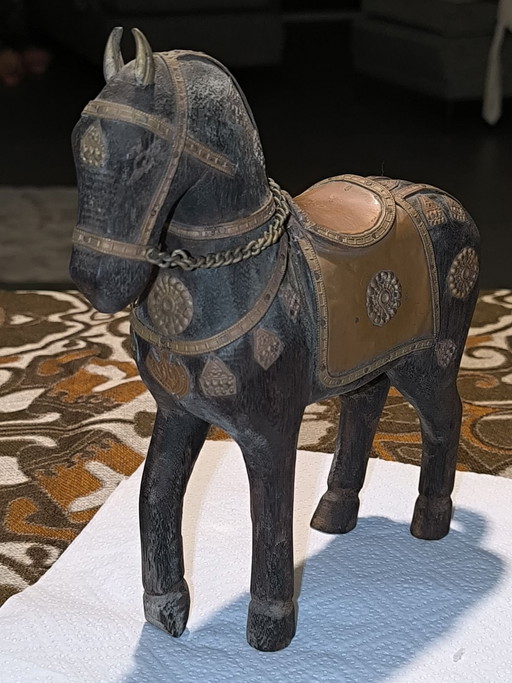 Splendido cavallo indiano vintage in legno - intagliato a mano