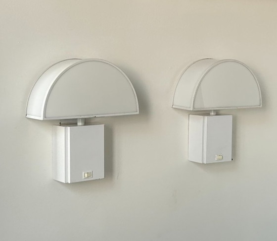 Image 1 of Coppia di applique vintage Olympe Guzzini, metallo e perspex, Italia 1970