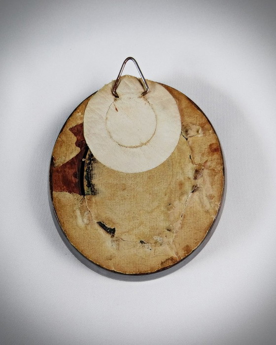 Image 1 of Tondo retrato en miniatura de una mujer de estilo Imperio pintado a mano al gouache siglo XIX