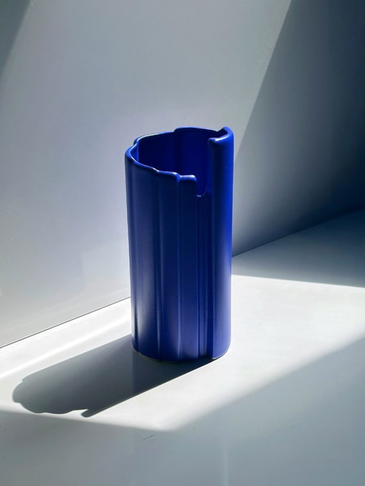 Vintage bleu ASA Vase Escalier Marches Vase de fleurs bleu cobalt Postmodern Céramique Memphis Milano 90s 90s 1990s Allemagne S