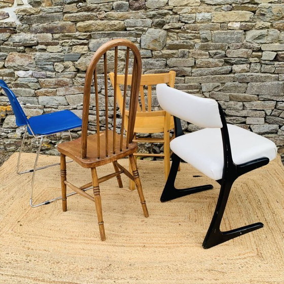 Image 1 of Satz von 4 ungleichen Stühlen