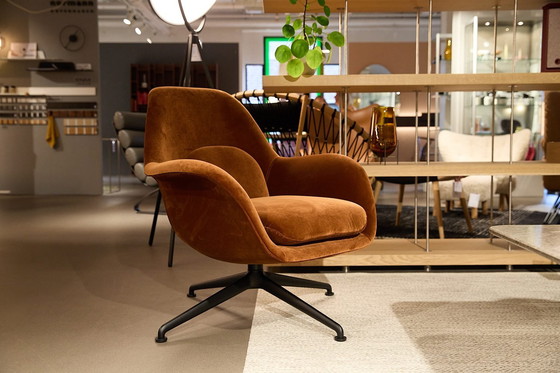 Image 1 of Fredericia Swoon Petit fauteuil