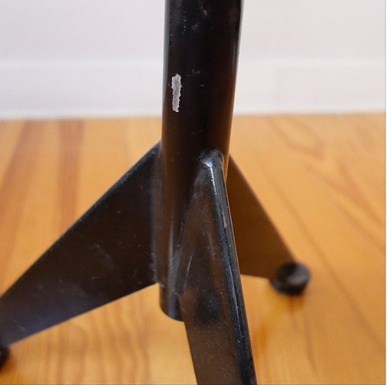 Image 1 of industriële werkplaatskruk ontwerp Odelberg-Olsen Industriële kruk 1950 Knoll