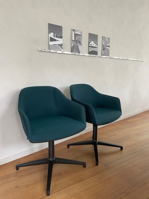 2 x Softcell Chair Vitra