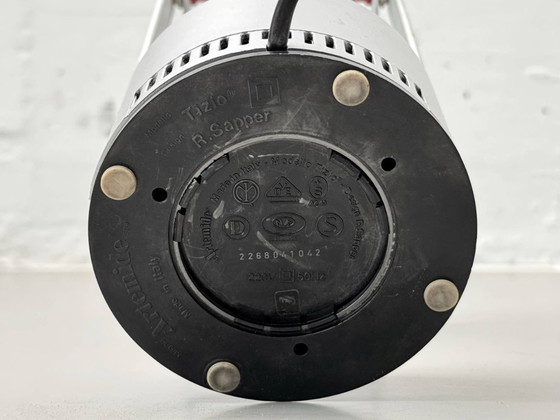 Image 1 of Lámpara de mesa Tizio 50, edición limitada de Richard Sapper para Artemide, Italia, 1998 (edición limitada y firmada).