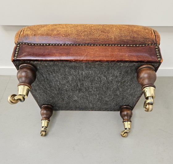 Image 1 of Vintage Hocker (Ottoman) Bruin Schapenleer