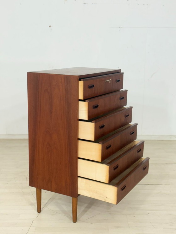 Image 1 of Commode/meuble coiffeuse vintage en teck / meuble design danois