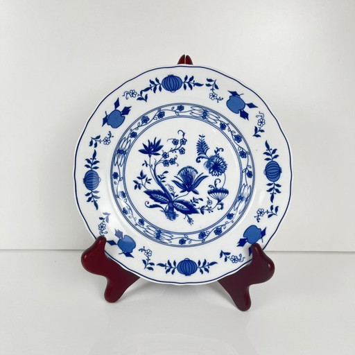 Set van 5 dessertbordjes met blauw uienpatroon van Wellco, porselein.