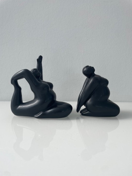 Ensemble de 2 figurines féminines modernes en céramique, noir mat