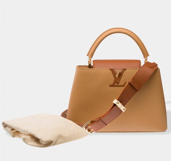 Image 1 of Borsa LOUIS VUITTON Capucines in cuoio marrone - 103321