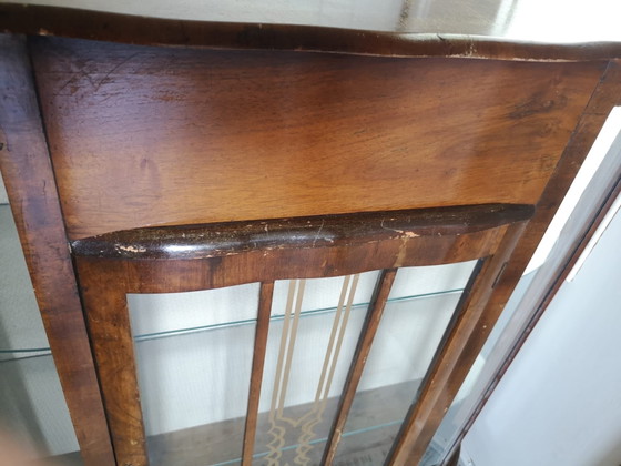 Image 1 of Engelse vitrinekast Art Deco jaren 40/50 bowfront