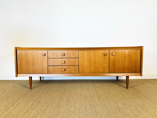 Scandinavisch dressoir van teakhout, 1960