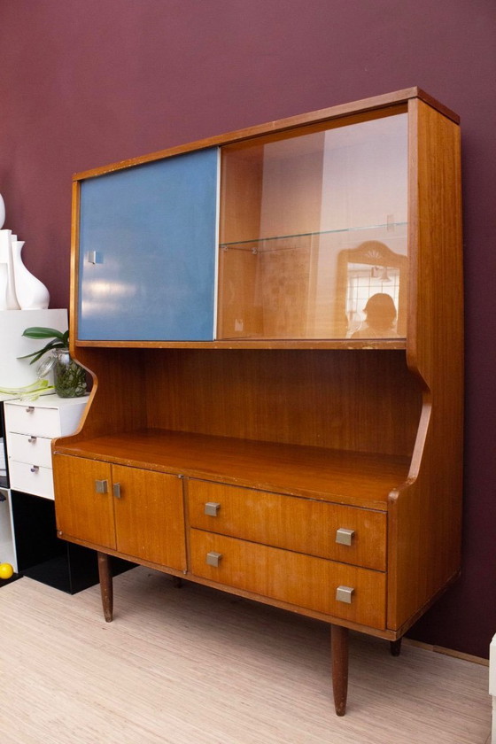Image 1 of Jaren 50 buffetkast met blauwe en glazen schuifdeur