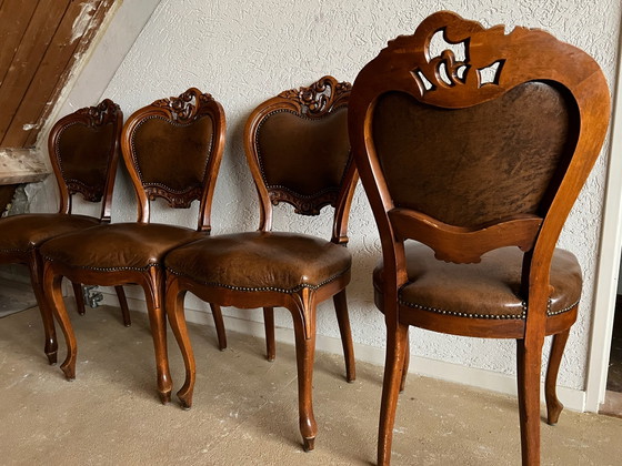 8 barocke Esszimmerstühle – Leder, Samt (photo 12 of 15)