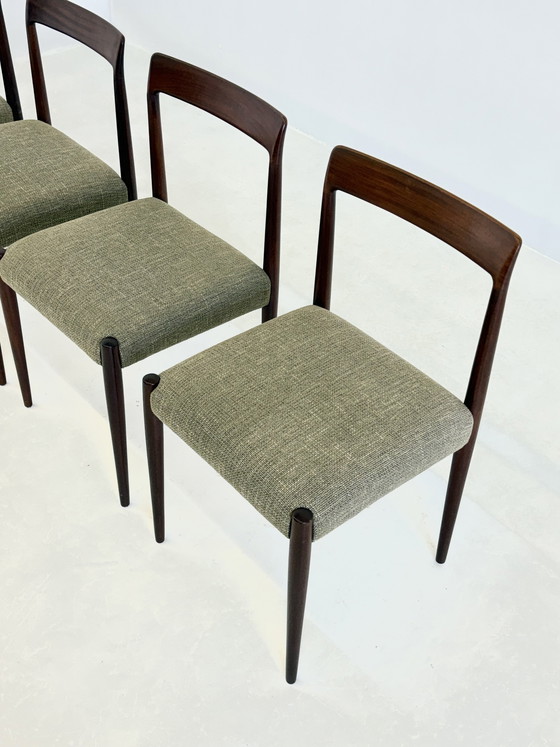 Image 1 of Juego de 4 sillas de comedor Lübke con madera de palisandro.