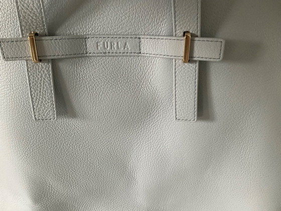 Furla, bolso shopper grande de cuero azul claro. – Bolsos tote (photo 11 of 14)